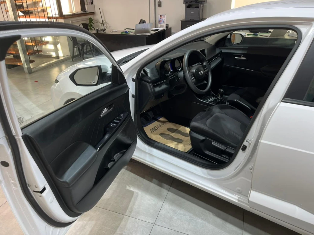 imagen 0 de vehiculo con id 2168